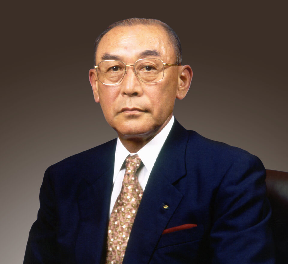 設立者　上田 昭